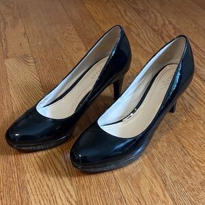Cole Haan Black Patent Leather Heels 5.5